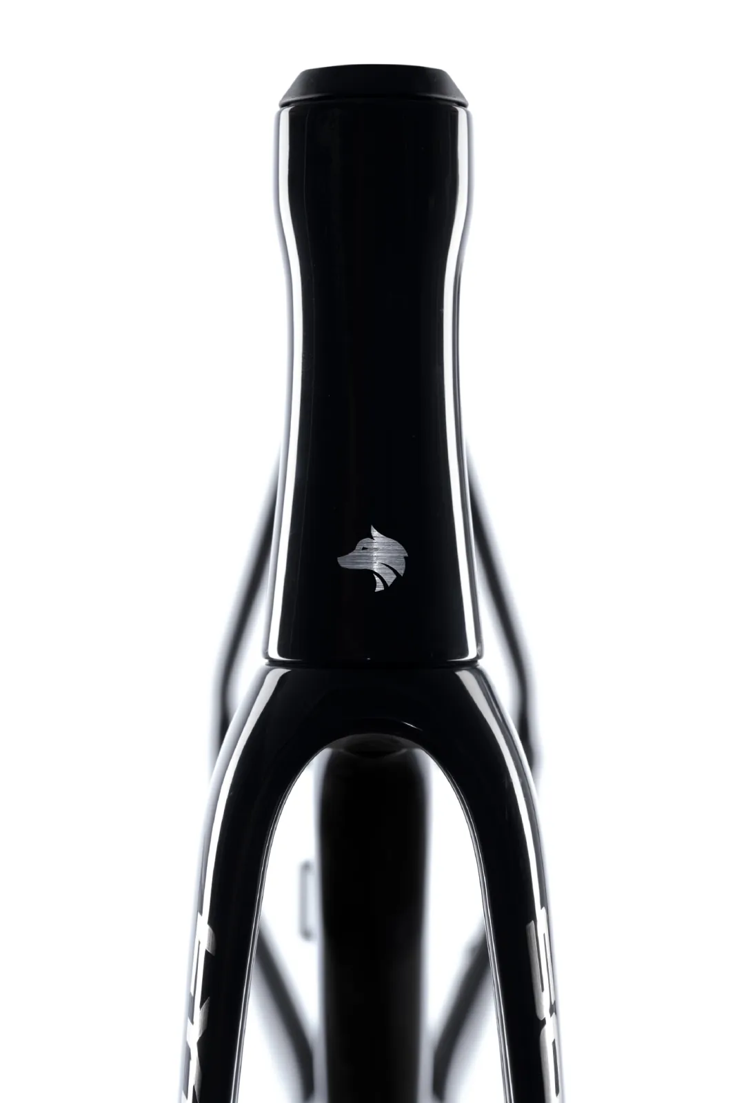 NEO ACT 01 head tube
