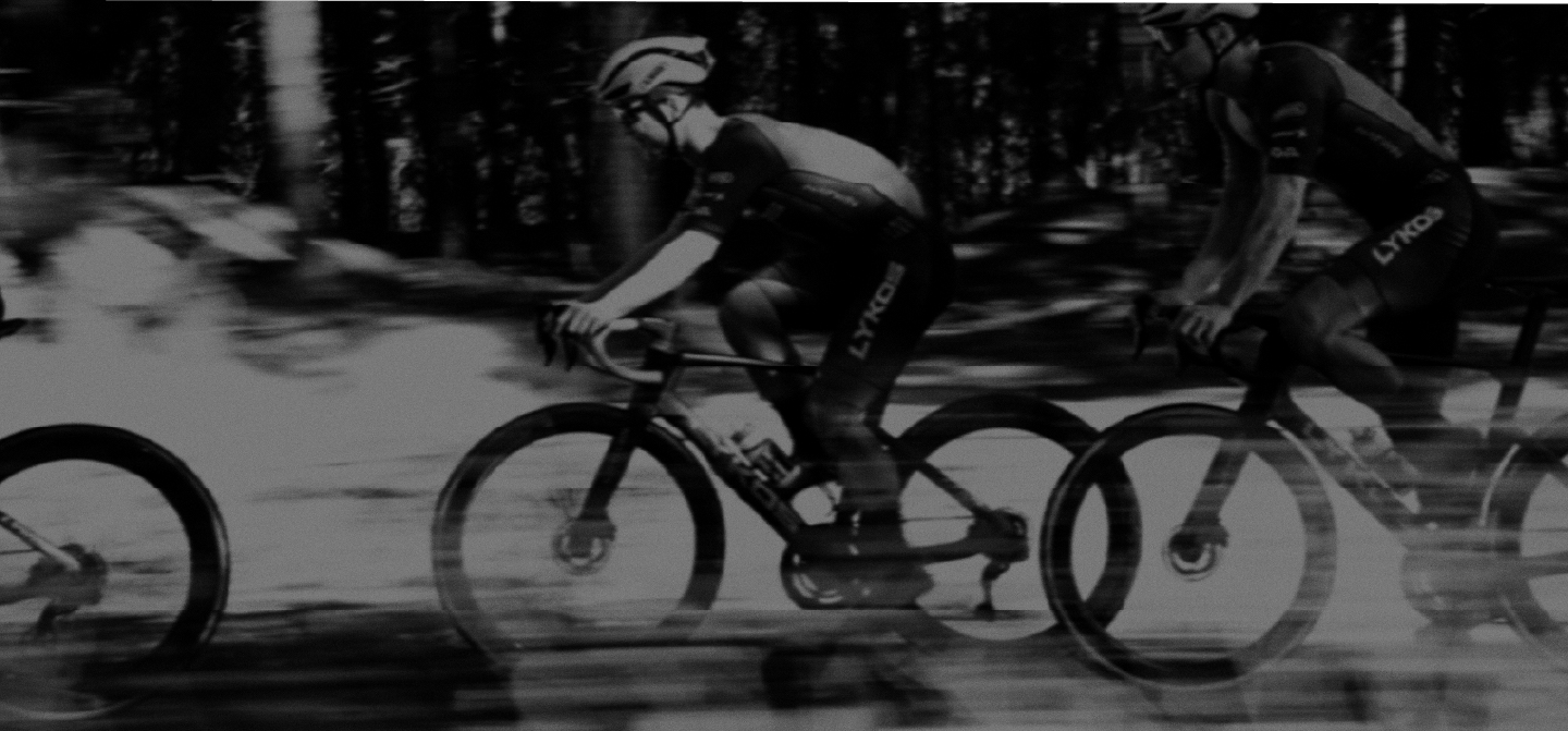 LYKOS cyclists